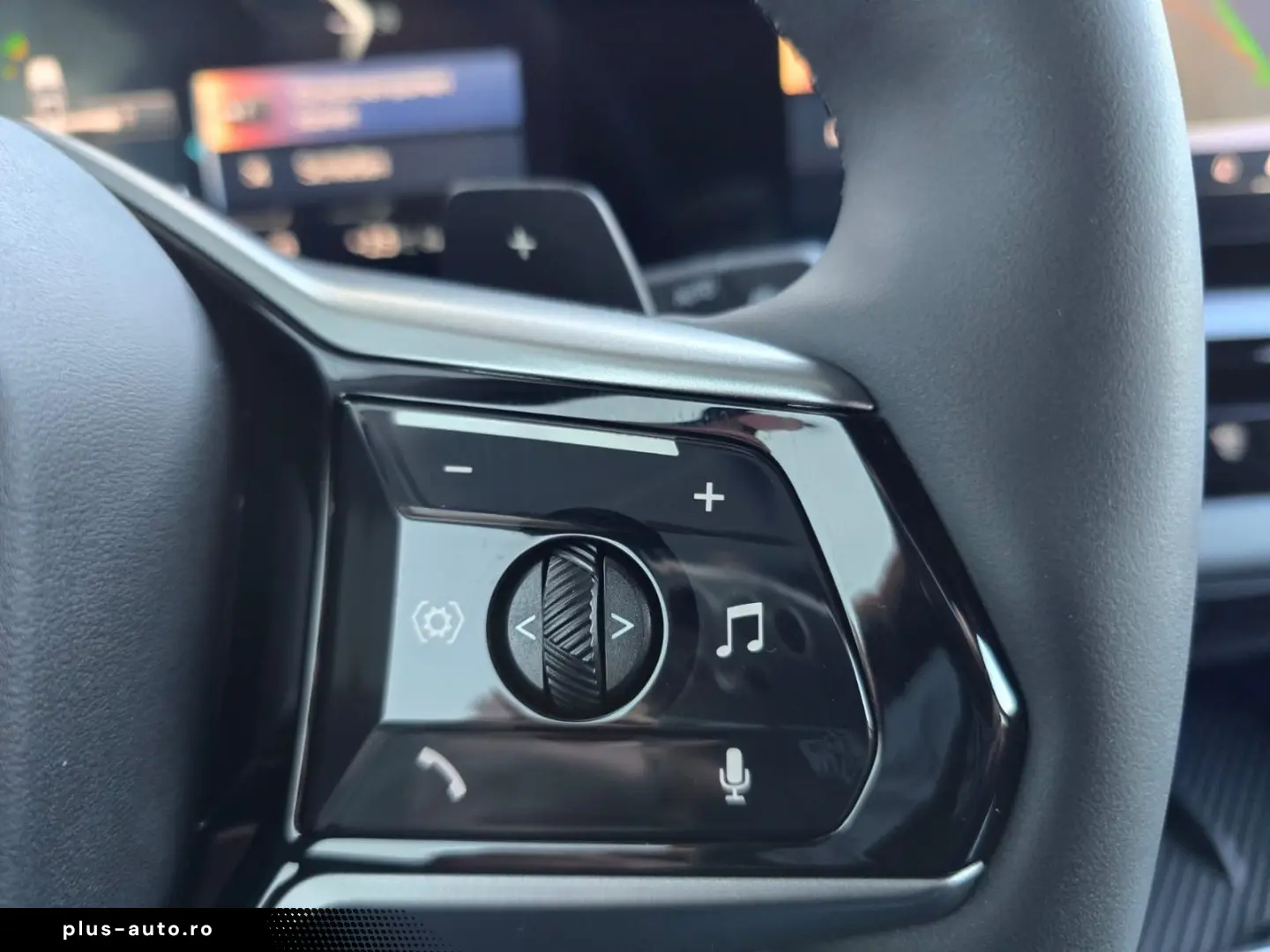 BMW 530e Touring 19´´AHK.ACC ad.LED RFK Dr.Ass  1Hd.