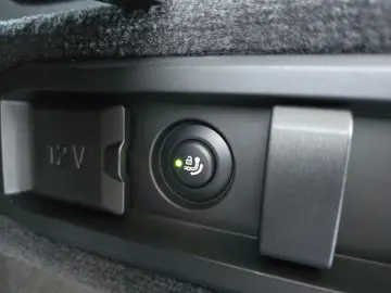 BMW 530e Touring 19´´AHK.ACC ad.LED RFK Dr.Ass  1Hd.