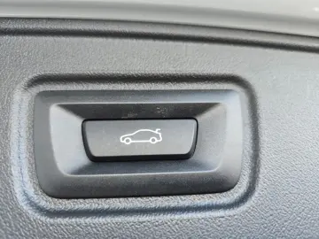 BMW 530e Touring 19´´AHK.ACC ad.LED RFK Dr.Ass  1Hd.