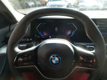 BMW 530 e Touring xDrive EXP € 44990.--