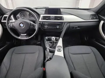 BMW SERIA 3   An 2014   Motor 2 0