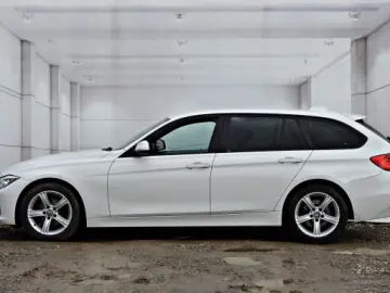 BMW SERIA 3   An 2014   Motor 2 0