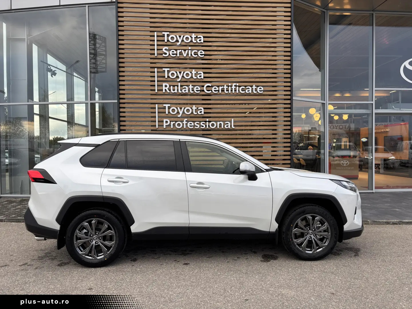 Toyota RAV4 2.5 HEV LUXURY AWD