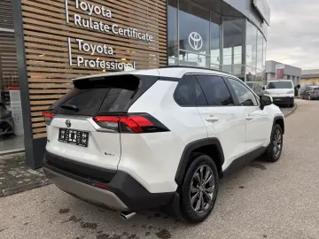 Toyota RAV4 2.5 HEV LUXURY AWD