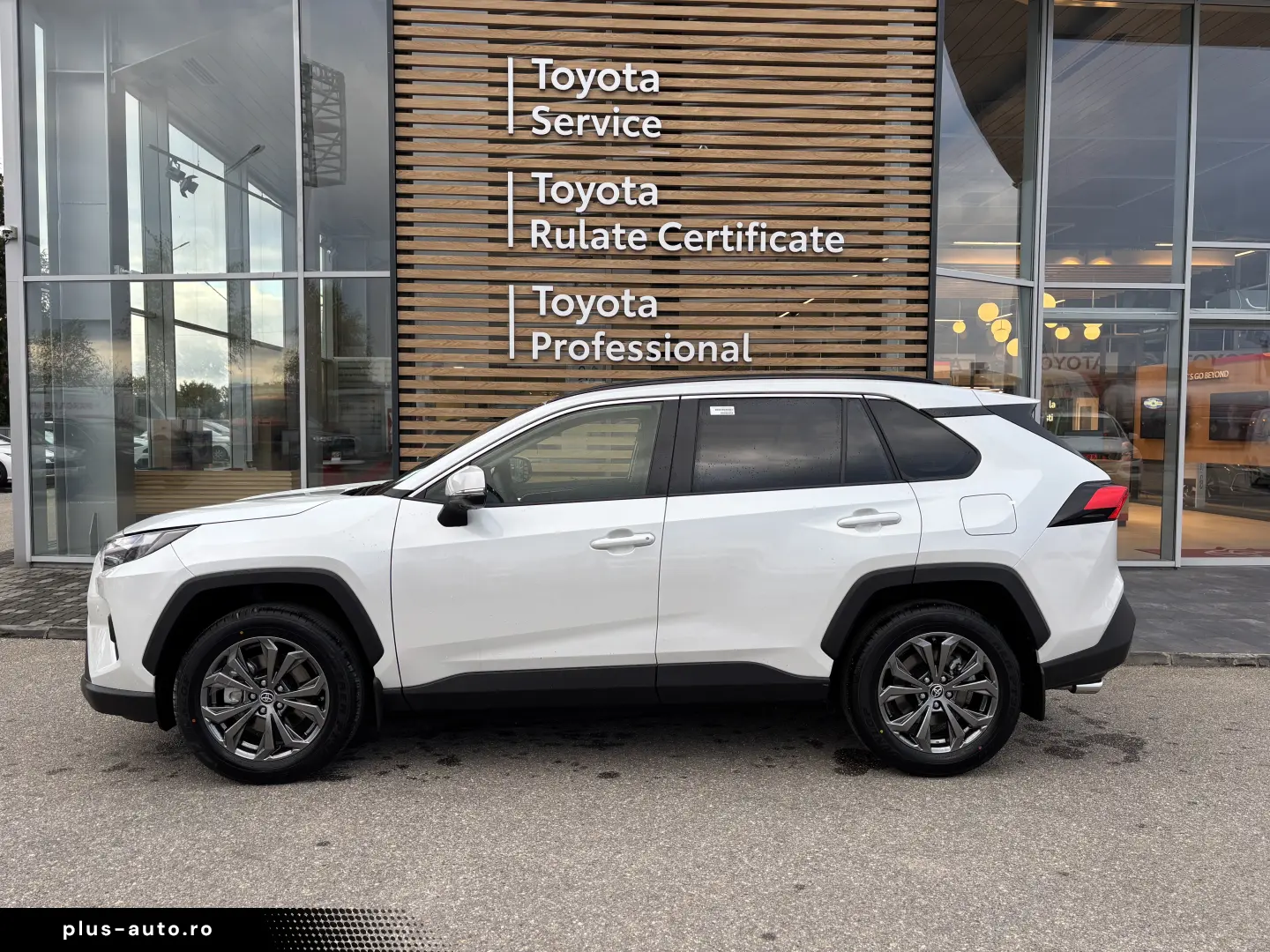 Toyota RAV4 2.5 HEV LUXURY AWD