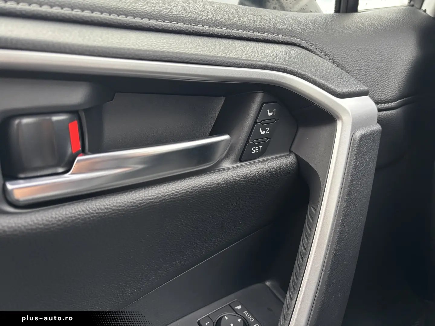 Toyota RAV4 2.5 HEV LUXURY AWD