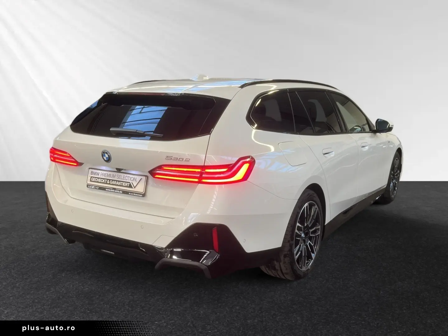 BMW 530e Touring M Sport AHK Pano Harman Kardon