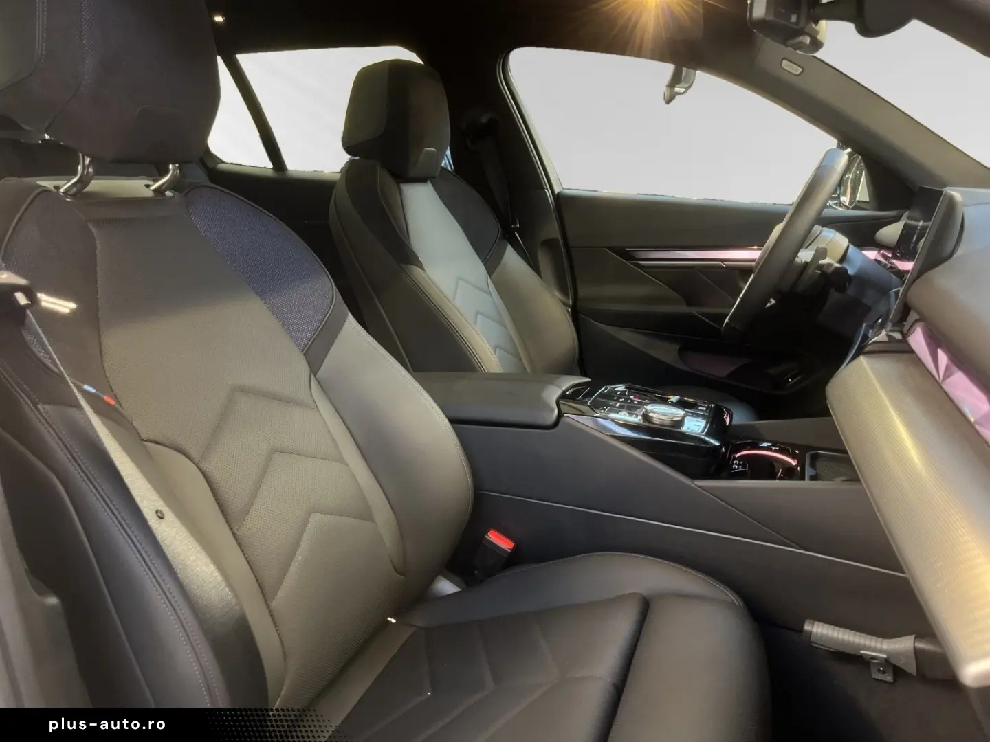 BMW 530e Touring M Sport AHK Pano Harman Kardon