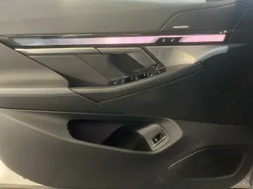 BMW 530e Touring M Sport AHK Pano Harman Kardon