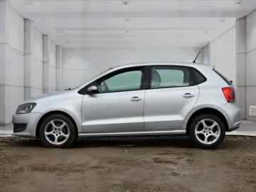 VW POLO   An 2010   Motor 1 2