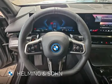 BMW 530e Touring M-Sport Pro HK HiFi HUD LED AHK uvm