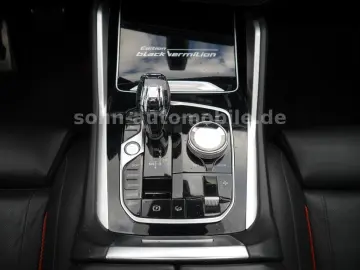 BMW X6 xDr 40d M-Sport EDITION BLACK VERMILION 2Achs