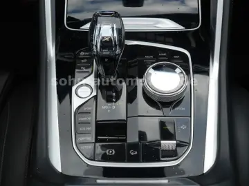 BMW X6 xDr 40d M-Sport EDITION BLACK VERMILION 2Achs