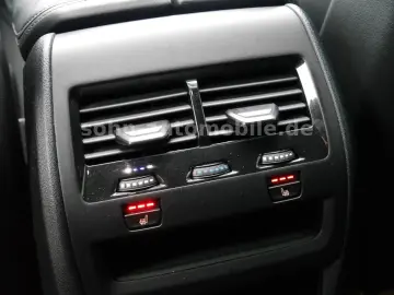 BMW X6 xDr 40d M-Sport EDITION BLACK VERMILION 2Achs