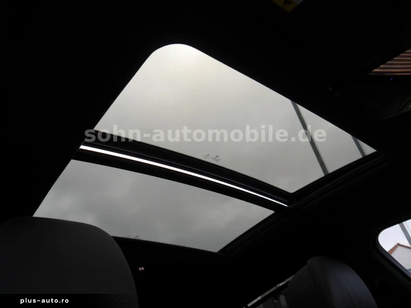 BMW X6 xDr 40d M-Sport EDITION BLACK VERMILION 2Achs