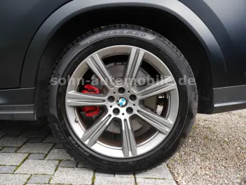 BMW X6 xDr 40d M-Sport EDITION BLACK VERMILION 2Achs