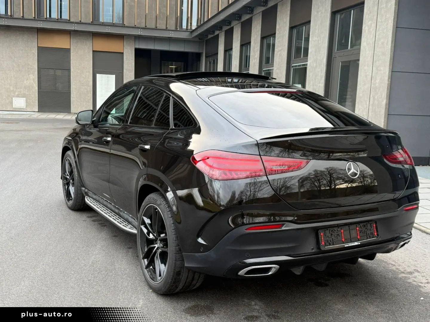 MERCEDES-BENZ GLE 450d 4M Coupe AMG PANO LUFT HUD BURM NIGHT