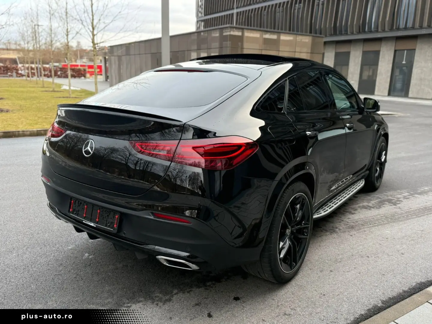 MERCEDES-BENZ GLE 450d 4M Coupe AMG PANO LUFT HUD BURM NIGHT