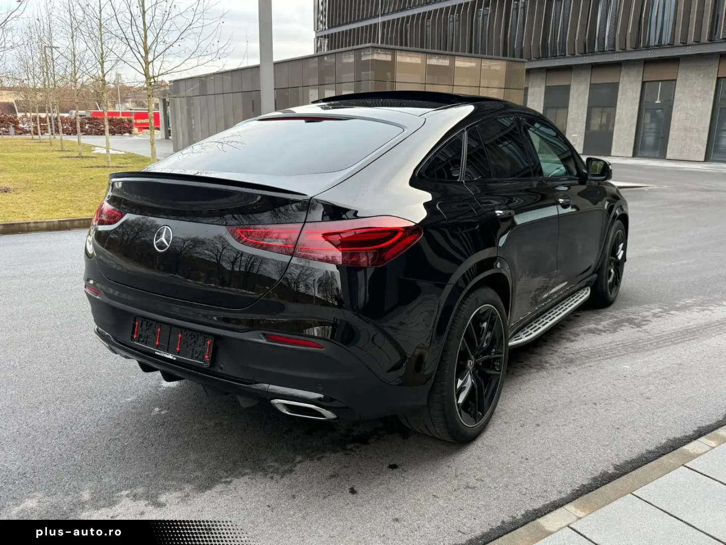 MERCEDES-BENZ GLE 450d 4M Coupe AMG PANO LUFT HUD BURM NIGHT