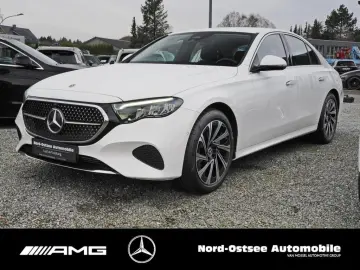 MERCEDES-BENZ E 300 e AVANTGARDE ADV LED DISTRO KAMERA AMBI