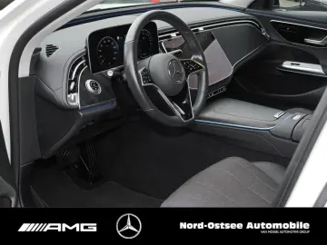 MERCEDES-BENZ E 300 e AVANTGARDE ADV LED DISTRO KAMERA AMBI