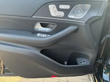 MERCEDES-BENZ GLE 400 d 4M AMG HUD AHK Airmatic Leder Night