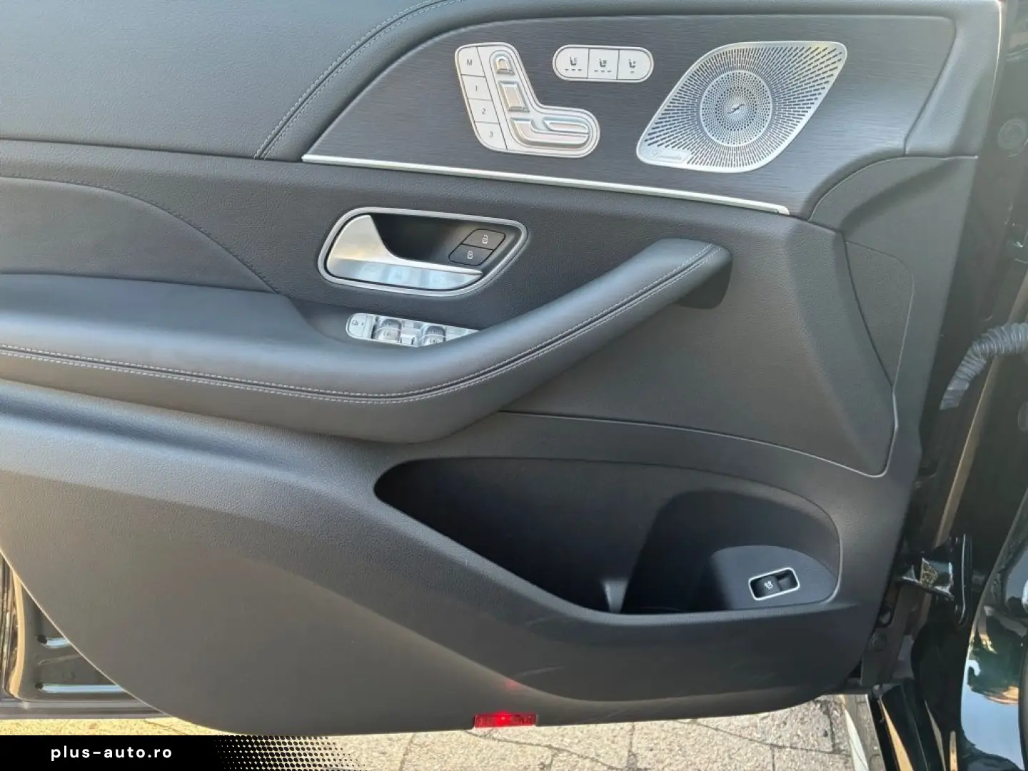 MERCEDES-BENZ GLE 400 d 4M AMG HUD AHK Airmatic Leder Night