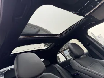 MERCEDES-BENZ E 300 e AMG  20''  Night  Pa&hellip;