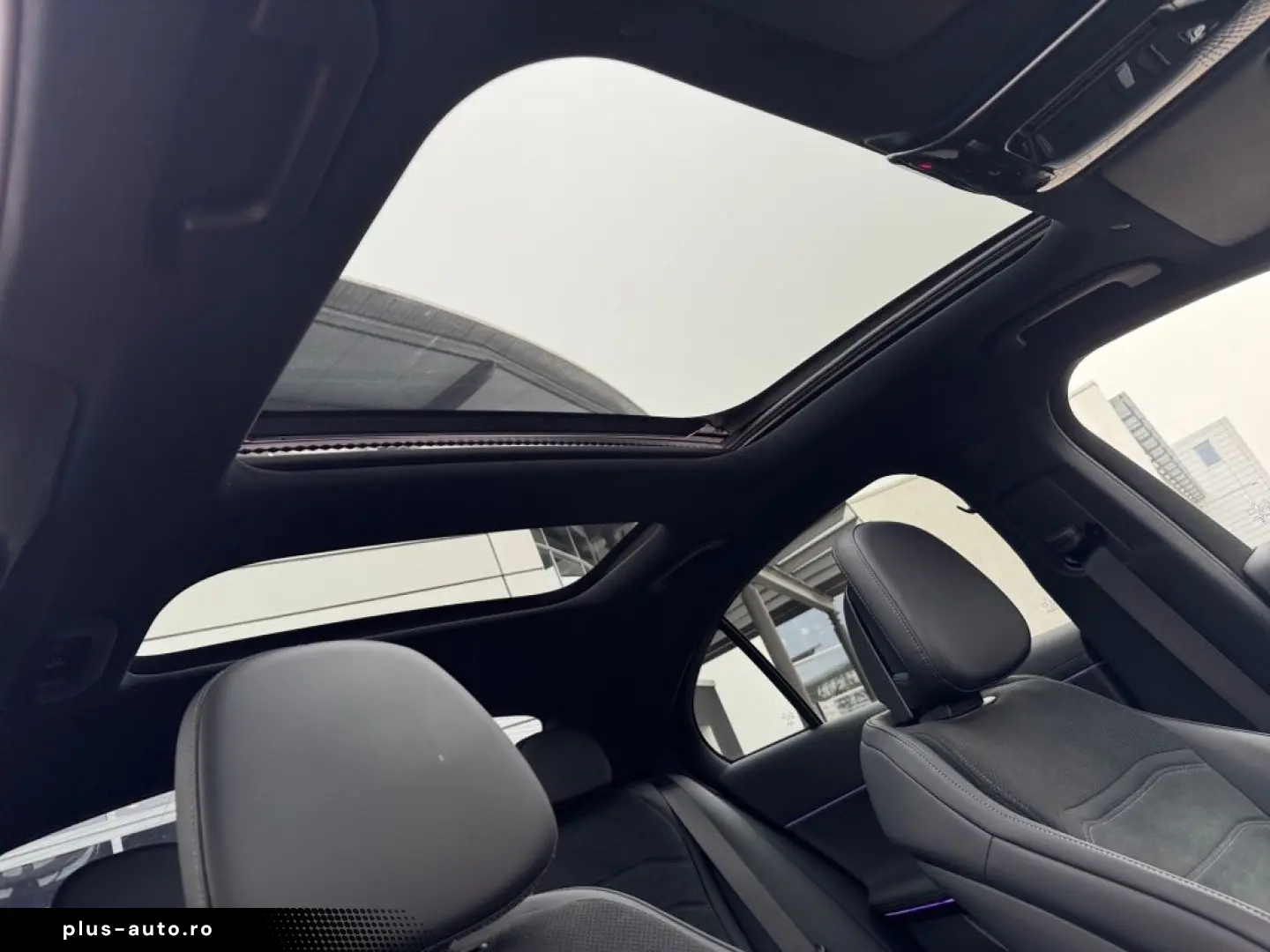 MERCEDES-BENZ E 300 e AMG  20''  Night  Pa&hellip;