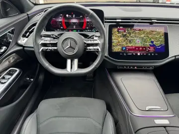 MERCEDES-BENZ E 300 e AMG  20''  Night  Pa&hellip;