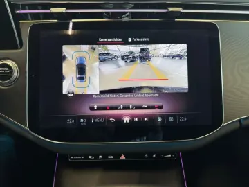 MERCEDES-BENZ E 300 e AMG  20''  Night  Pa&hellip;