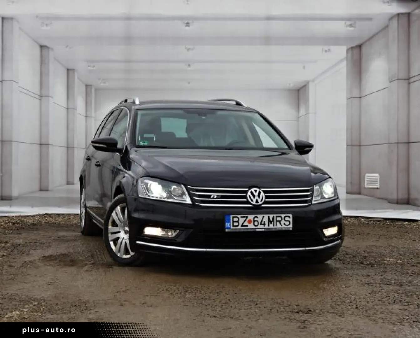 VW PASSAT   An 2013  R LINE  Motor 2 0 DIESEL