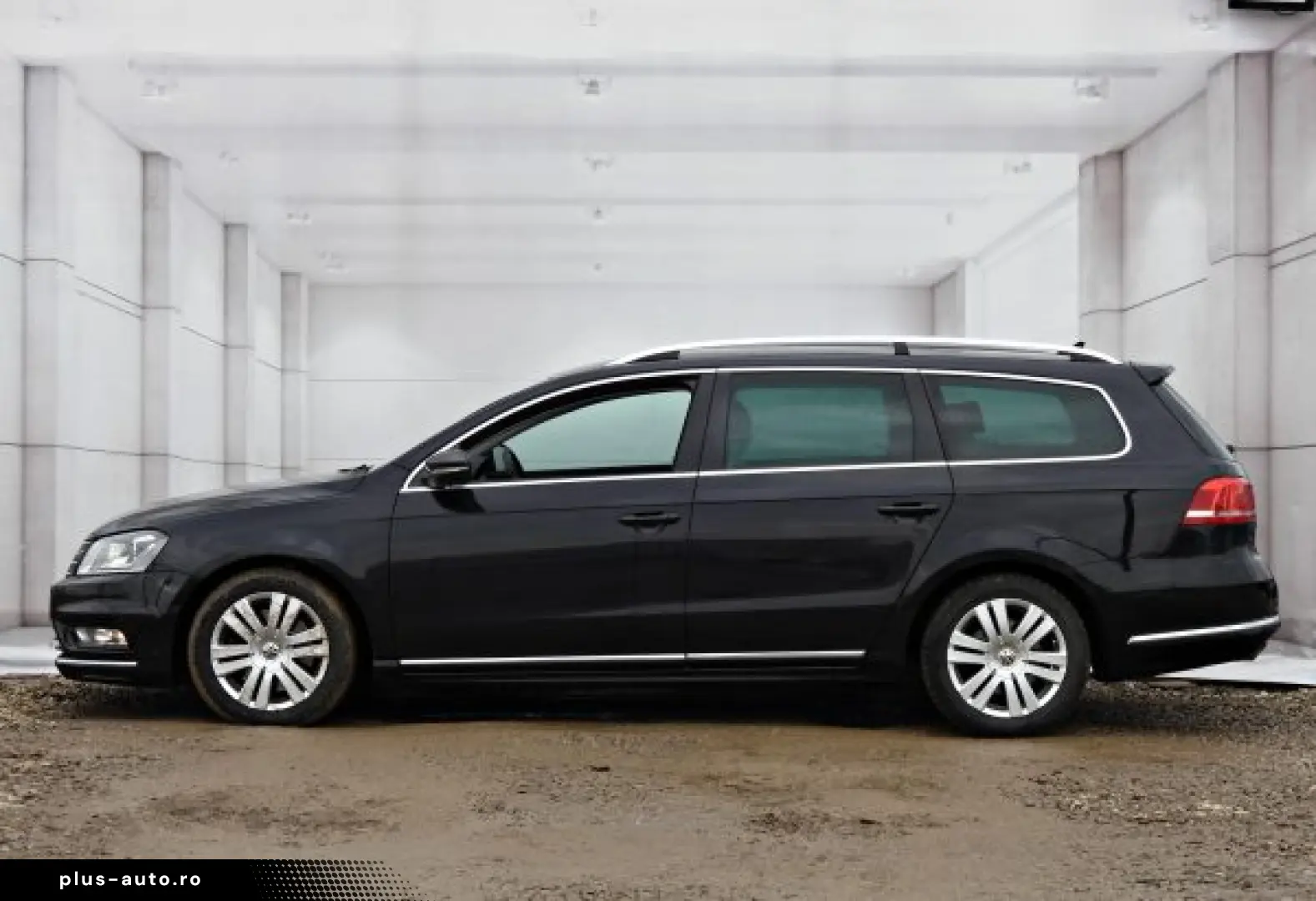 VW PASSAT   An 2013  R LINE  Motor 2 0 DIESEL