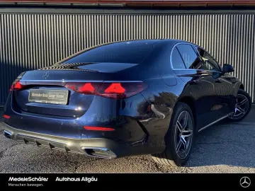 MERCEDES-BENZ E 300 e AMG LEDER Massage Pano Sitzklima 360