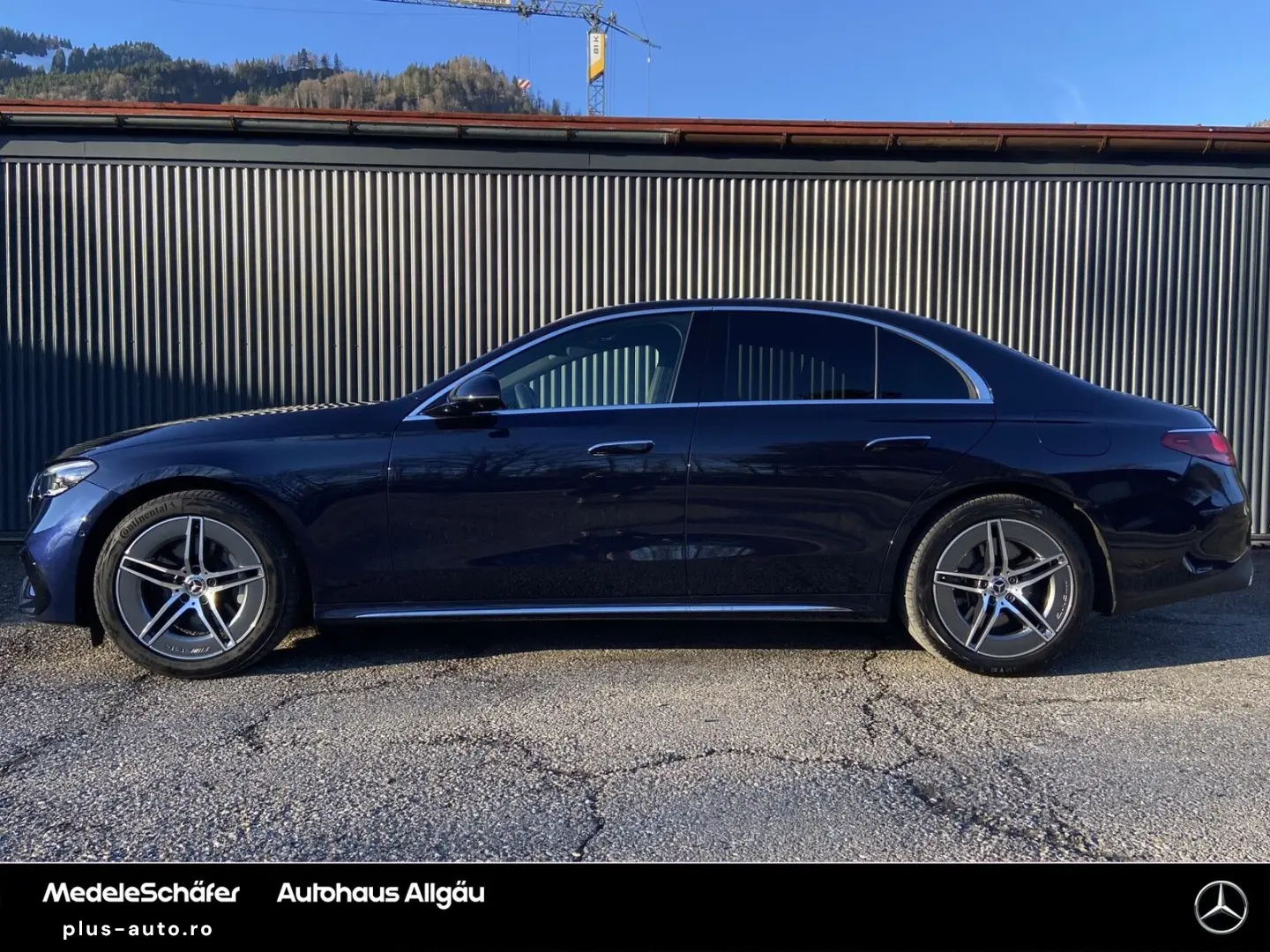 MERCEDES-BENZ E 300 e AMG LEDER Massage Pano Sitzklima 360