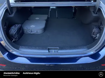 MERCEDES-BENZ E 300 e AMG LEDER Massage Pano Sitzklima 360