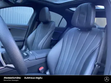MERCEDES-BENZ E 300 e AMG LEDER Massage Pano Sitzklima 360
