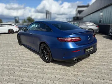 MERCEDES-BENZ E 53 AMG 4M  Pano Standh. Distr. Mem WSC HuD