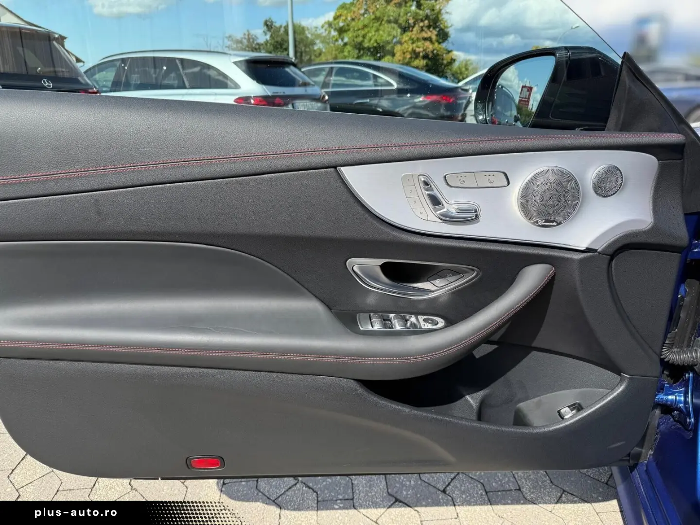 MERCEDES-BENZ E 53 AMG 4M  Pano Standh. Distr. Mem WSC HuD