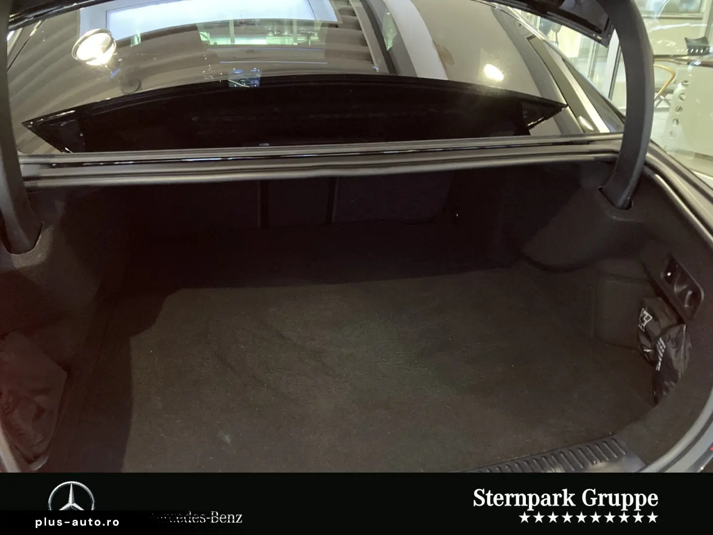 MERCEDES-BENZ E 300 e AMG Advan  Superscreen DiGi-Li&hellip;