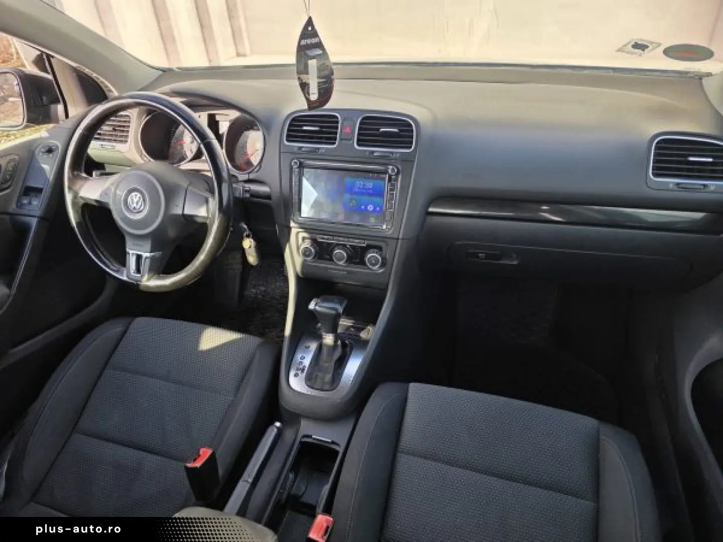 VW GOLF   An 2010 conform VIN   Motor 1 4 BENZINA