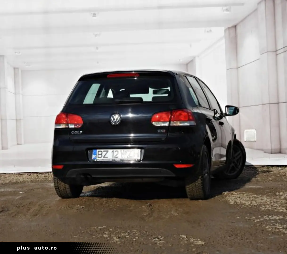 VW GOLF   An 2010 conform VIN   Motor 1 4 BENZINA