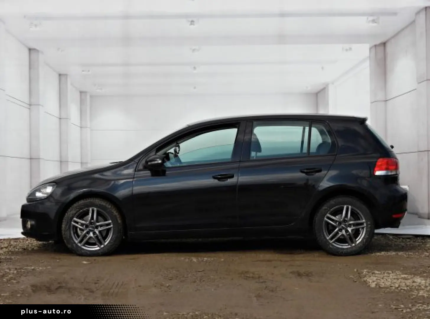 VW GOLF   An 2010 conform VIN   Motor 1 4 BENZINA