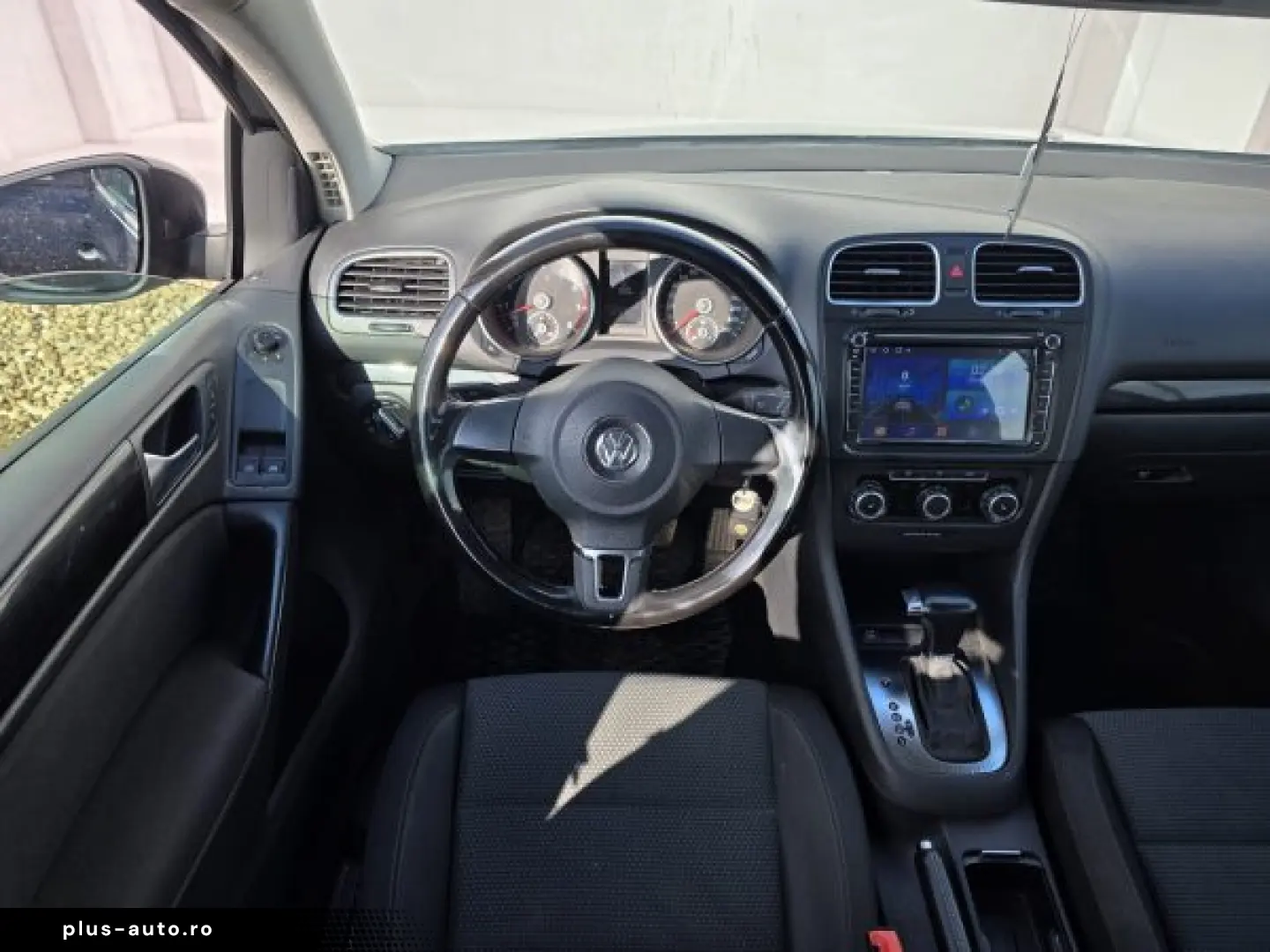 VW GOLF   An 2010 conform VIN   Motor 1 4 BENZINA