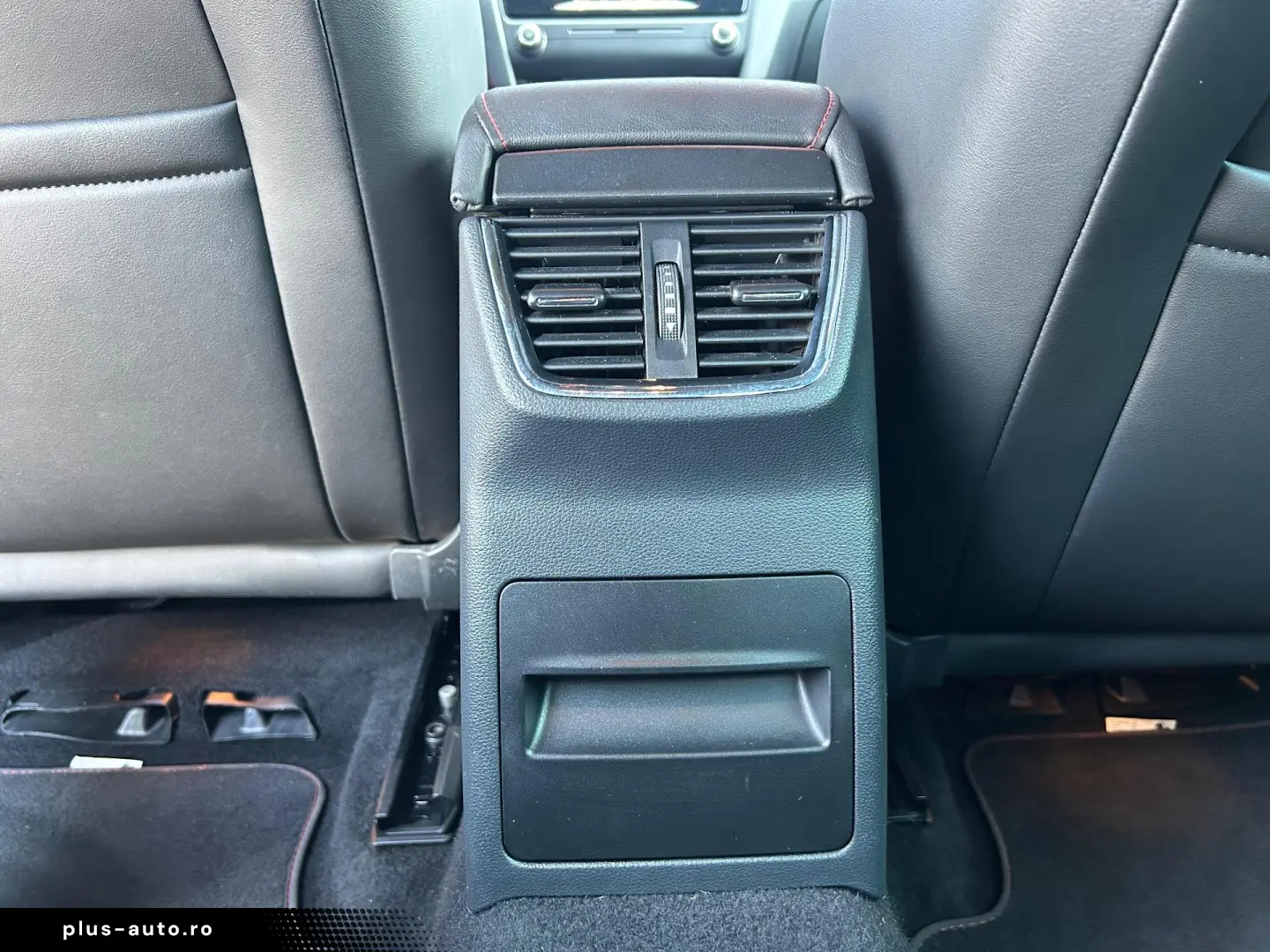 Skoda Octavia 2.0 TDI DSG RS 2014