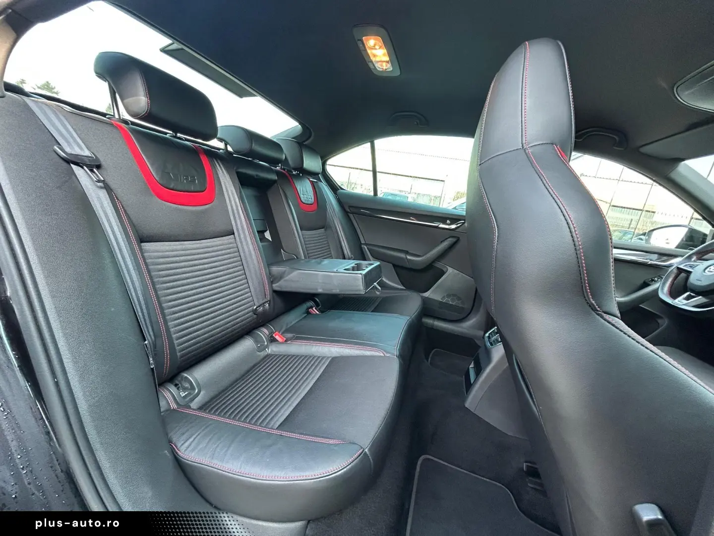 Skoda Octavia 2.0 TDI DSG RS 2014