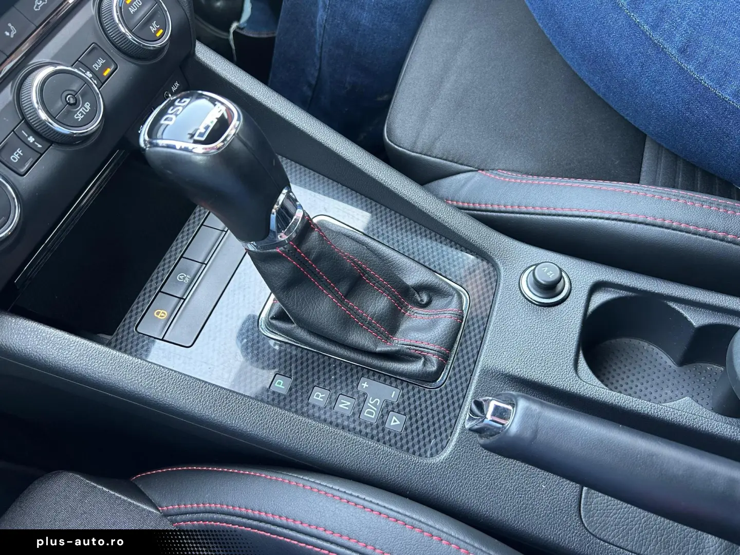 Skoda Octavia 2.0 TDI DSG RS 2014