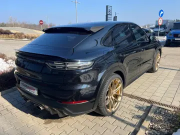 PORSCHE CAYENNE COUPE TURBO GT