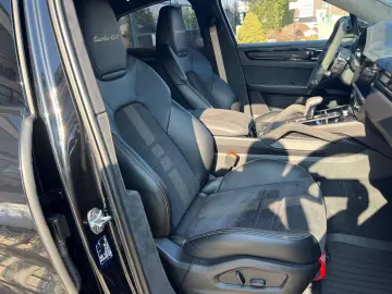 PORSCHE CAYENNE COUPE TURBO GT