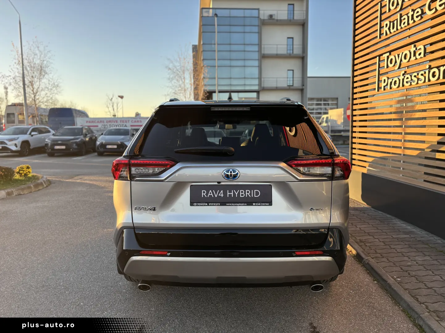 Toyota RAV4 2.5 VVT-iE 4x4 Exclusive Bi-Tone